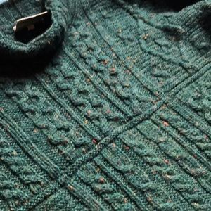 Carraig Donn Aran Irish Wool Sweater